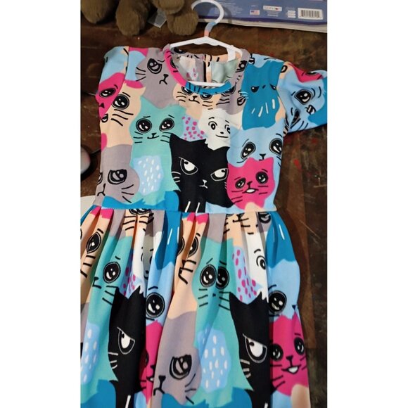 Girls All over Cat Print Size M (7/8) multicolor polyester Dress - Picture 2 of 5